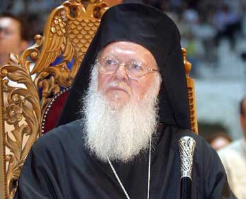 Το βλέμμα στο Φανάρι μετά την επίδοση της απόφασης της Ιεραρχίας στον Πατριάρχη