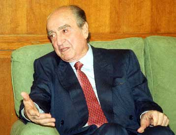 Σαλμονέλα και όχι ιογενής γαστρεντερίτιδα η αιτία της νοσηλείας του Κ.Μητσοτάκη