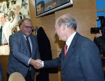 Συστράτευση όλων ζήτησε ο Κ.Σημίτης στην πρώτη συνεδρίαση της Εκλογικής Επιτροπής