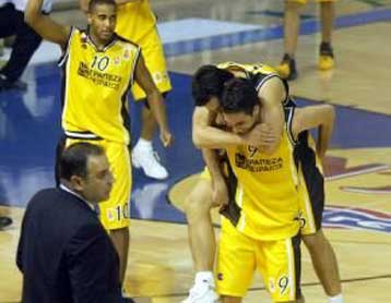 Σημαντική νίκη για την ΑΕΚ, 79-77 τη Ρόμα-Υπέκυψε ο Ολυμπιακός, 77-69 από τη Βαλένθια