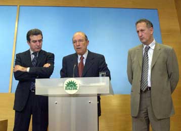 Συνέχεια στο διάλογο για την περιφερειακή ανασυγκρότηση, λόγω διαφωνιών εντός ΠΑΣΟΚ