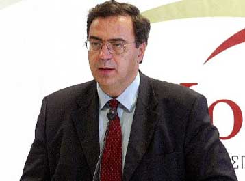 Την άνοιξη του 2004 η καταβολή των αναδρομικών του οικογενειακού επιδόματος