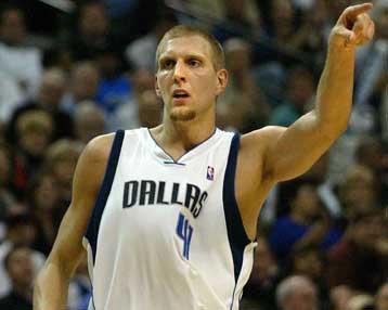 Επίδειξη δύναμης από τους Μάβερικς και νίκη επί των Ρόκετς με 97-86