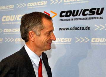 Εκτός κοινοβουλευτικής ομάδας Χριστιανοδημοκράτης βουλευτής για αντισημιτικά σχόλια