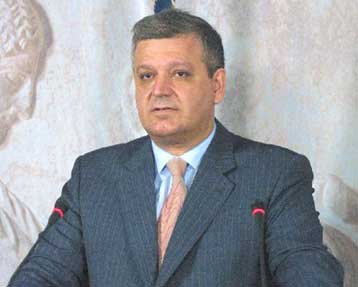 Καταδικάζει η ελληνική κυβέρνηση τις βομβιστικές επιθέσεις στην Κωνσταντινούπολη