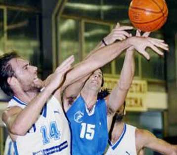 Παρέμειναν στην κορυφή Ολύμπια Λάρισας, Πανελλήνιος και ΜΕΝΤ