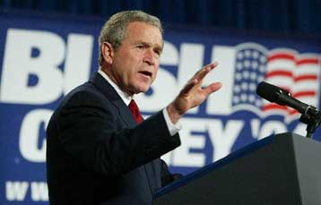 Δεν θα αποσυρθούμε πρόωρα από το Ιράκ, ξεκαθαρίζει ο Τζ.Μπους