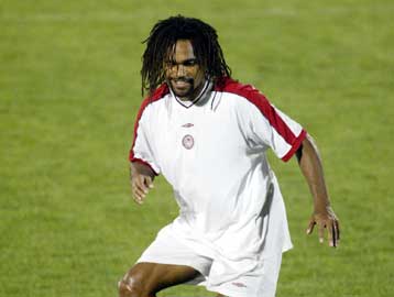 Στόχος της Παρί Σεν Ζερμέν ο Κριστιάν Καρεμπέ