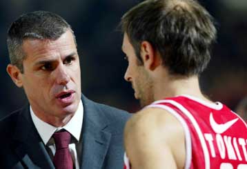 Κανονικά στις προπονήσεις του Ολυμπιακού ο Τόμιτς – «Κλειδί» η άμυνα λένε στην ΑΕΚ