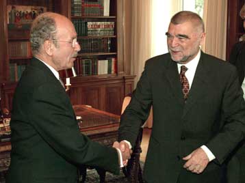 Η Ελλάδα στηρίζει την ευρωπαϊκή προοπτική της Κροατίας δήλωσε ο Κωστής Στεφανόπουλος