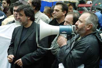 Σε απεργιακό κλοιό εισέρχεται η χώρα την Πέμπτη