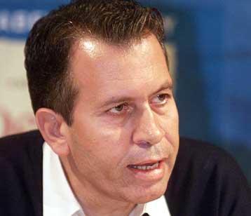 Κατά παντός υπευθύνου για τα προβλήματα στον κινηματογράφο στρέφονται οι σκηνοθέτες