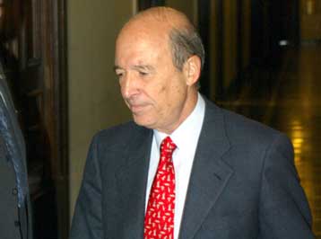 Πολιτική διακήρυξη Σημίτη την Πέμπτη για την τετραετία 2004 – 2008