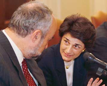 Στο «νήμα» η καταβολή της αποζημίωσης στην Τιτίνα Λοϊζίδου από την Τουρκία