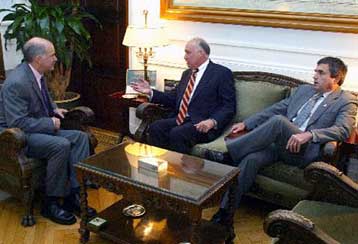 Ανησυχία από τις ΗΠΑ για προσπάθεια αλλαγής του σχεδίου Ανάν από Αγκυρα και Ντενκτάς