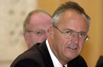 «Κόντρα» Κομισιόν – Γερμανίας για τα ελλείμματα