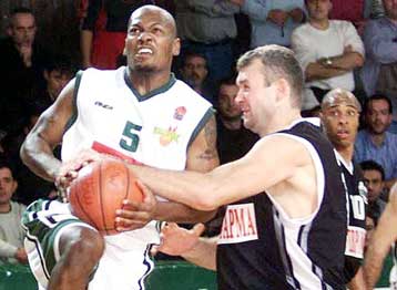 Παρελθόν ο Ουίλιαμ Έιβερι, παρών ο Σέιν Χιλ για τον Μακεδονικό