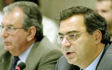 Στα 179 δισ. ευρώ αυξήθηκε το δημόσιο χρέος στο εννεάμηνο