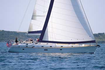 Στο παλιό αεροδρόμιο «δένουν» τα νέα μοντέλα θαλάσσιων σκαφών