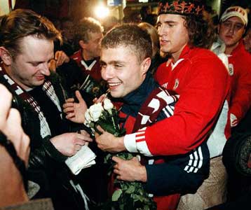 Μπάγερν, Ρόμα, Αρσεναλ, Γουλβς και Ολυμπιακός «στα πόδια» του Βερπακόφσκις