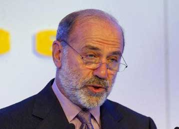 «Όχι» στις επεμβάσεις «εξωγενών παραγόντων» στον ΟΤΕ, λέει ο Λ.Αντωνακόπουλος