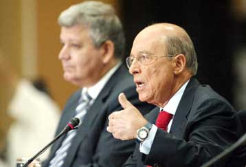 Η γενικότερη στάση του Κ.Σπυριούνη οδήγησε στην αποπομπή του, εξήγησε ο Χ.Πρωτόπαπας