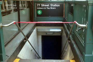 Δεν αποδίδονται σε τρομοκρατική ενέργεια οι αναθυμιάσεις στον υπόγειο της Νέας Υόρκης