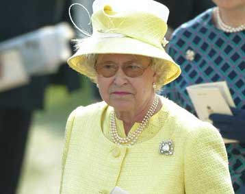 Αρνήθηκε δημοσίως τη βράβευση από το παλάτι ο Βρετανός ποιητής Μπέντζαμιν Ζεφανάια