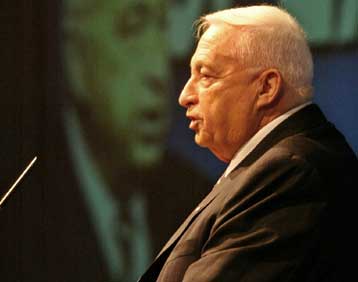 Αναγκαίες οι παραχωρήσεις στα κατεχόμενα, αναγκαίο και το «τείχος» λέει ο Σαρόν