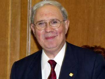 Η ανάπτυξη θα συνεχιστεί (και) μετά το 2004, υπογραμμίζει ο Νίκος Γκαργκάνας