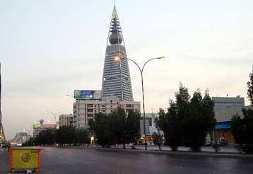 Με 2.600 κιλά εκρηκτικών σχεδίαζαν τρομοκράτες να βυθίσουν στο αίμα το Ριάντ