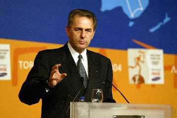 Αναγκαία η λήψη αυστηρών μέτρων ασφαλείας το 2004, επαναλαμβάνει ο Ζακ Ρογκ