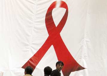 Χάνουμε τον αγώνα κατά του ΑIDS, προειδοποιεί ο Γενικός Γραμματέας του ΟΗΕ