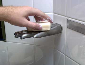 Το νερό και το σαπούνι μπορούν να εξουδετερώσουν τον HIV