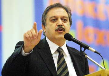 Ραντεβού στη Βουλή στις 18/12 έδωσαν οι δήμαρχοι στο κλείσιμο του συνεδρίου της ΚΕΔΚΕ