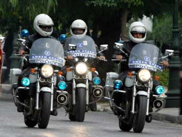 Πυρήνες τρομοκρατών «εν υπνώσει» αναζητούν οι αρχές ασφαλείας εν όψει 2004