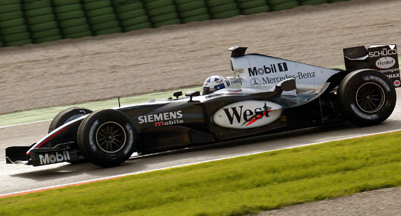 Πρώτη εμφάνιση της McLaren MP4-19