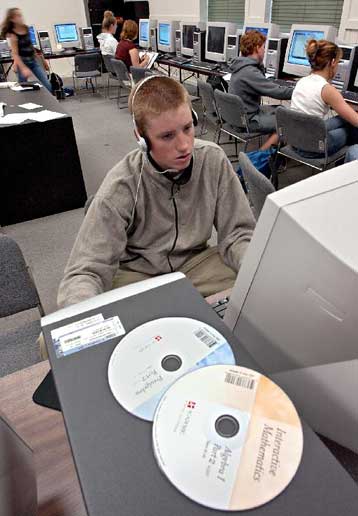 Παγκόσμια ίωση στο Διαδίκτυο από τους MSBlast και SoBig