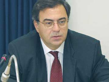 Πλεόνασμα από το 2006 και μειώσεις φόρων στο Πρόγραμμα Σταθερότητας