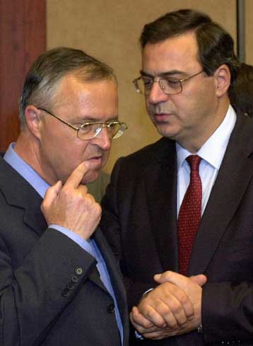 Το Σύμφωνο Σταθερότητας πέθανε – Ζήτω το Σύμφωνο Σταθερότητας!