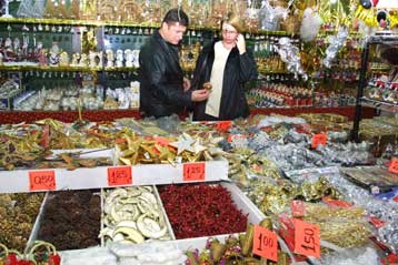 Στην πλατεία Πρωτομαγιάς μεταφέρεται οριστικά το χριστουγεννιάτικο παζάρι