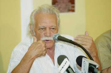 Επίσημη μορφή πήρε η νέα προσπάθεια για την πολιτική συνεργασία της Αριστεράς