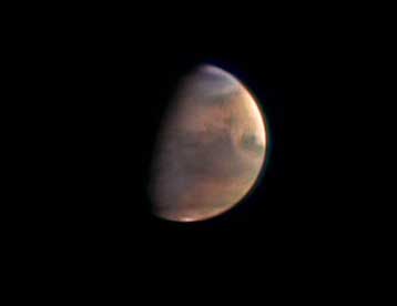 Το ευρωπαϊκό Mars Express μεταδίδει τις πρώτες φωτογραφίες καθ οδόν για τον Αρη