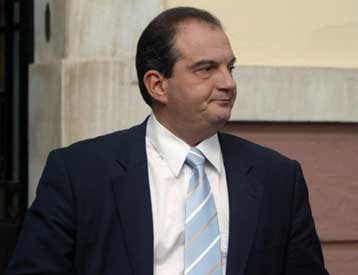 Πιθανό παραμένει το σενάριο διαδοχής στο ΠΑΣΟΚ τον Ιανουάριο, εκτιμούν στη ΝΔ