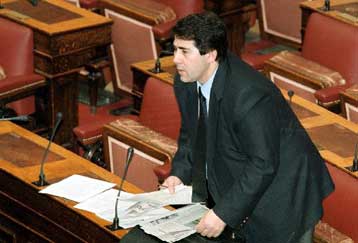 Καταγγελίες για στελέχη του υπ.Γεωργίας πυροδότησαν τη συζήτηση για το δασικό ν/σ