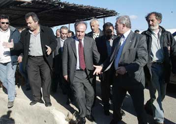 Δέσμευση Κουλούρη από την Κρήτη για την προστασία του εισοδήματος των παραγωγών