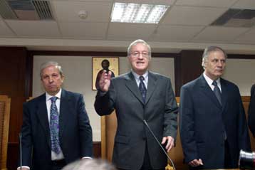 Την ερχόμενη Δευτέρα ανακοινώνεται η ετυμηγορία για τα φερόμενα ως μέλη της 17Ν