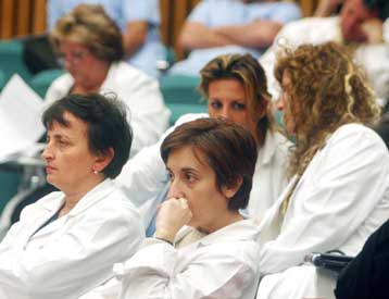 To ΣτΕ επικύρωσε απόλυση γιατρού του ΕΣΥ λόγω συνεργασίας του με ιδιωτική κλινική