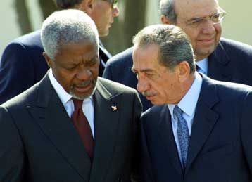 Νέα πρωτοβουλία και αλλαγές στο σχέδιο λύσης ζητά από τον Κόφι Ανάν η Λευκωσία