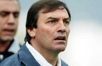 Παρελθόν για την Καλλιθέα ο Μπάμπης Τεννές